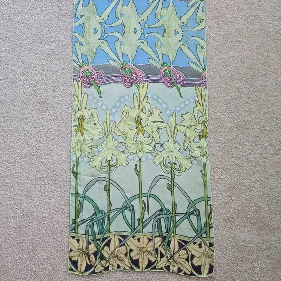 Alphonse Mucha Lily Silk Chiffon Scarf - Picture 4 of 10